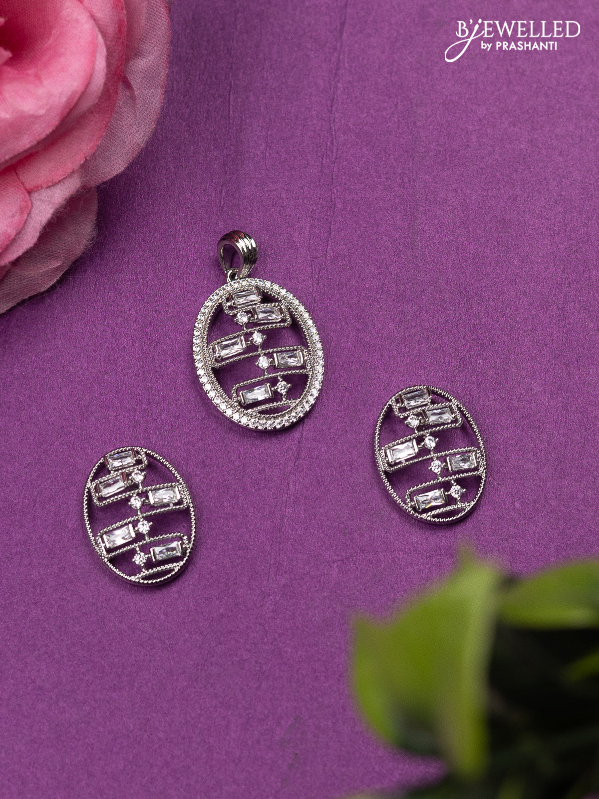 Zircon pendant set with cz stones