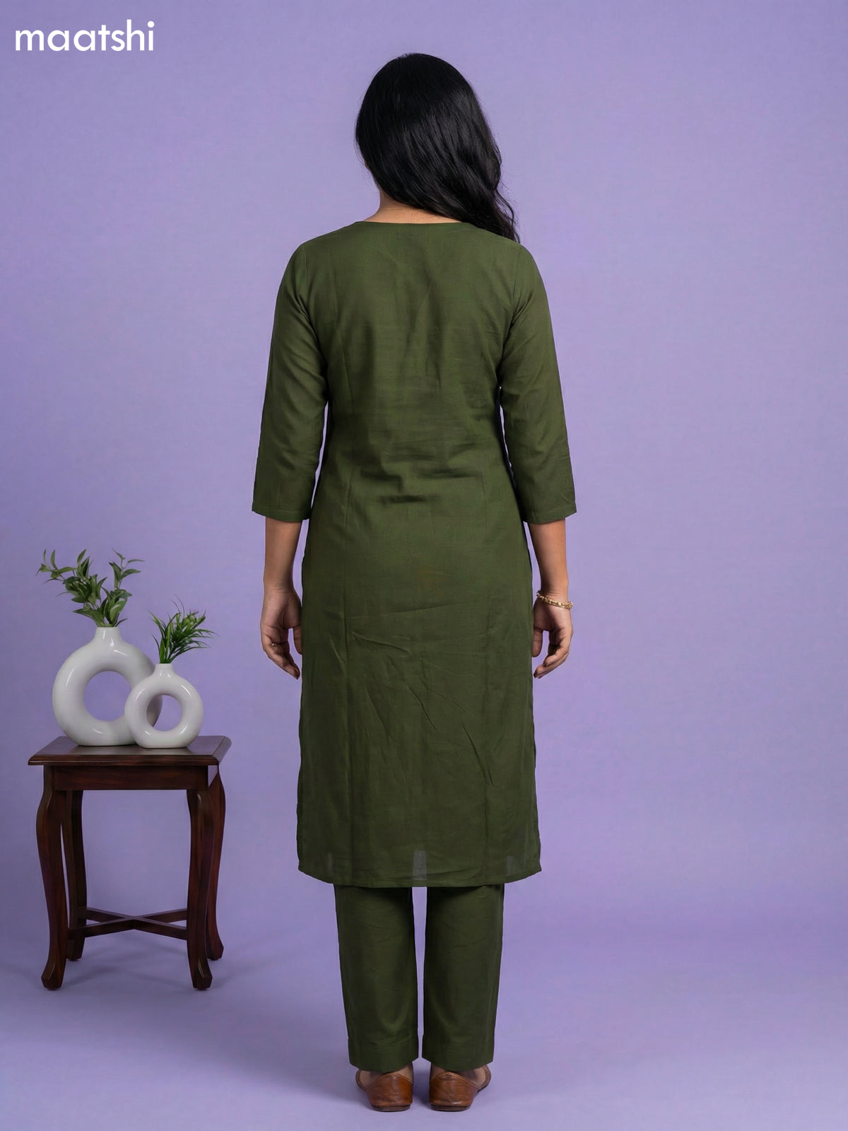 Dark Sap Green Chanderi Embroidery Work Kurti Set