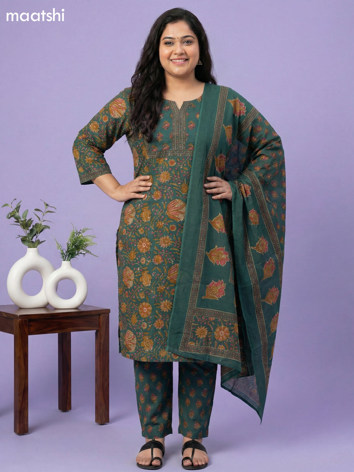 Green Cotton Floral Printed Straight Suit