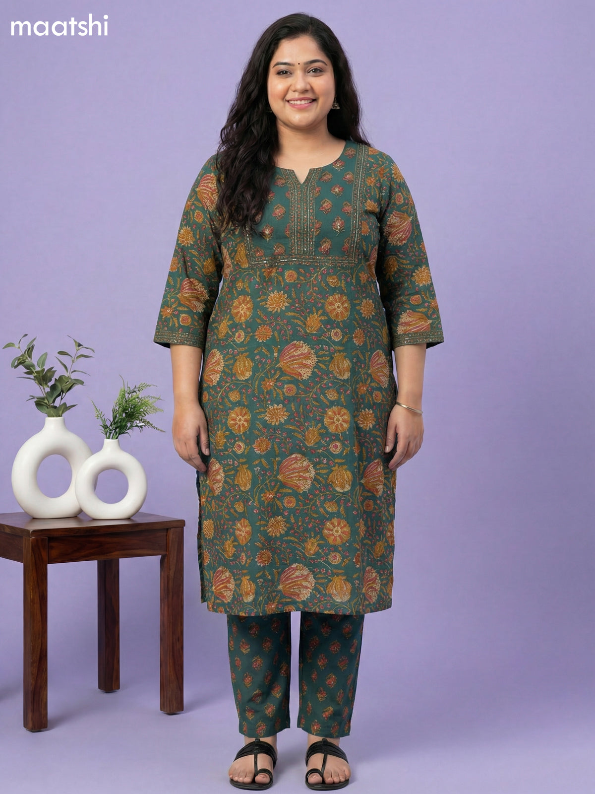 Green Cotton Floral Printed Straight Suit