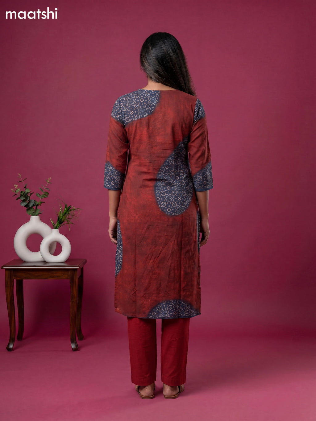 Maroon and Blue Cotton Kalamkari Printed Straight Suit