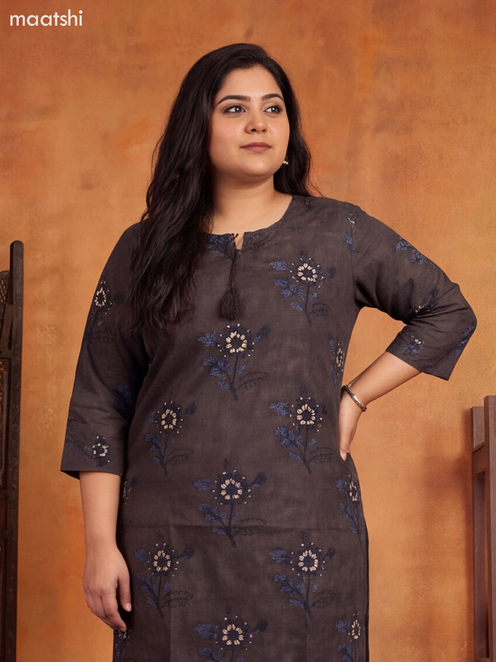 Black and Blue Cotton Floral Printed & Simple Embroidery Work Pattern Straight Suit