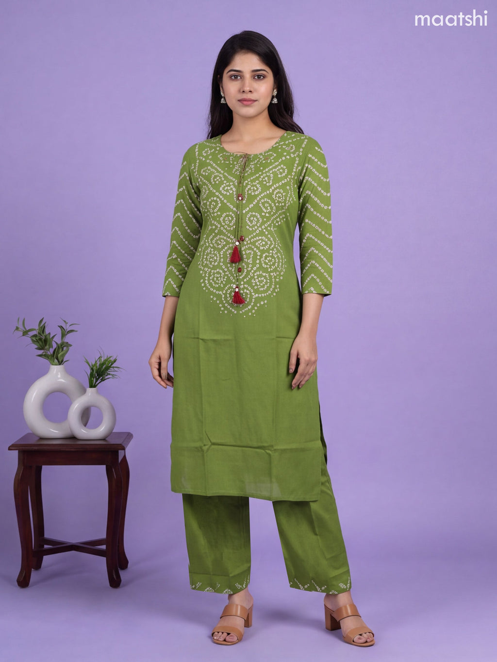 Green and Off White Cotton Bandhani Printed & Simple Embroidery Work Neck Pattern