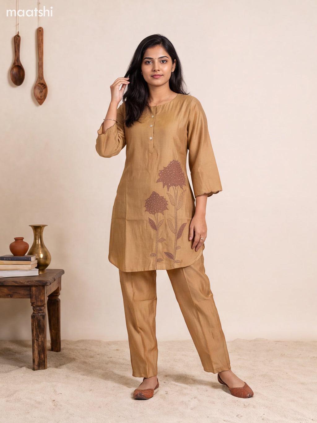 Sandal Chanderi Embroidery Work Short Co-Ord Set
