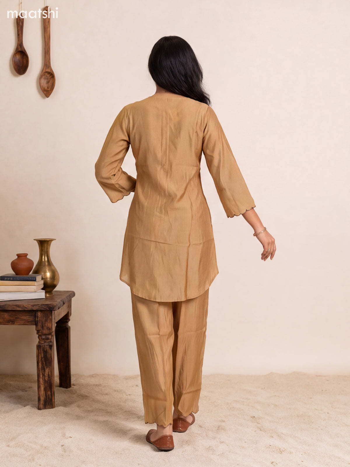 Sandal Chanderi Embroidery Work Short Co-Ord Set