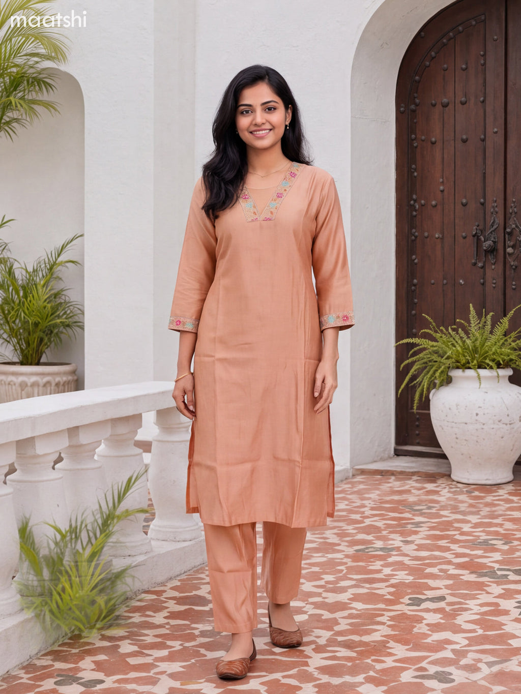 Sandal Chanderi Embroidery Work Kurti Set