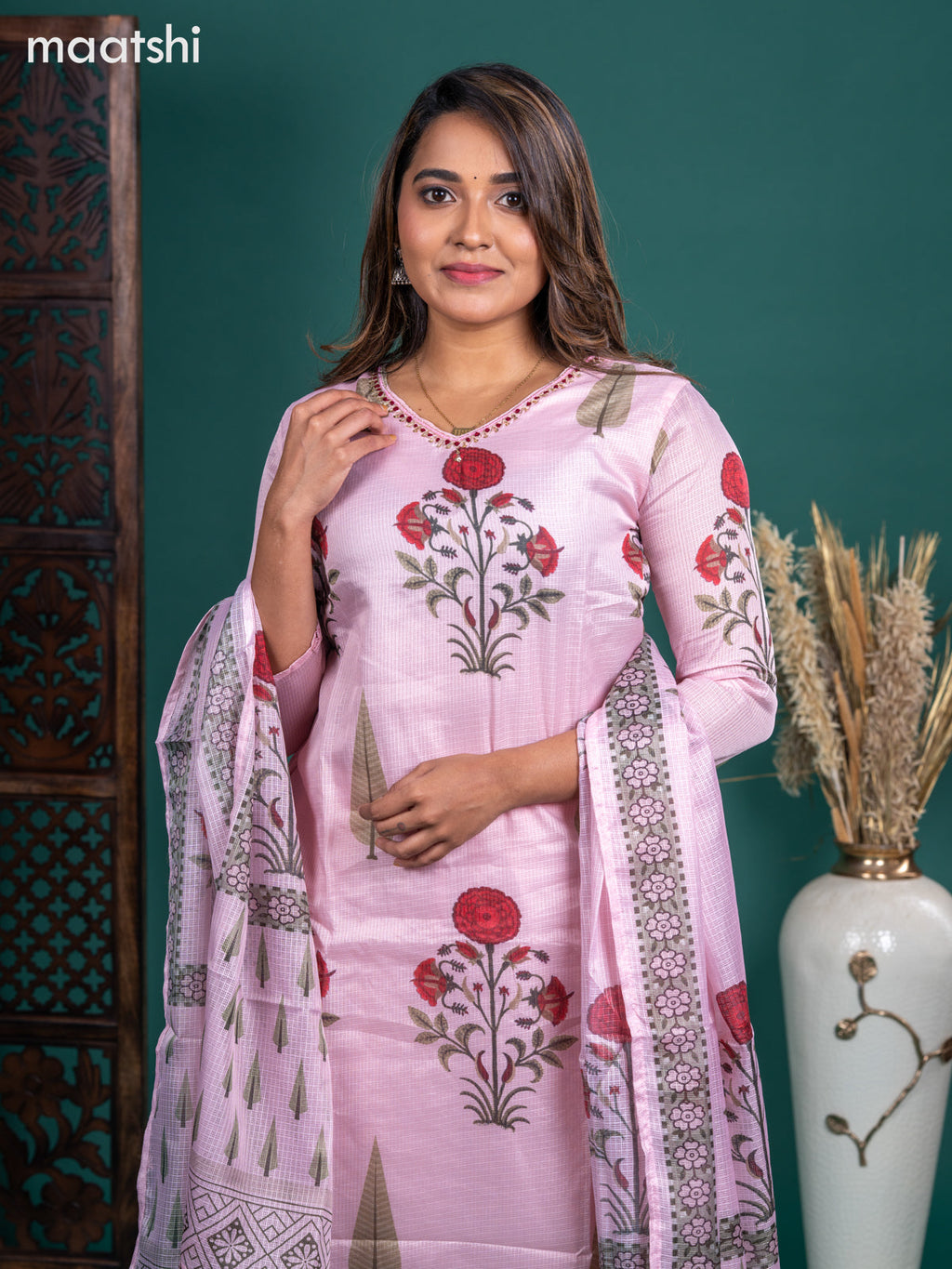 Kota salwar suit peach shade with butta prints & zardosi work v neck pattern and straight cut pant & kotta dupatta