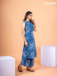 Cotton co-ord set blue with floral prints & simple neck pattern and straight cut pant & sleeve attached