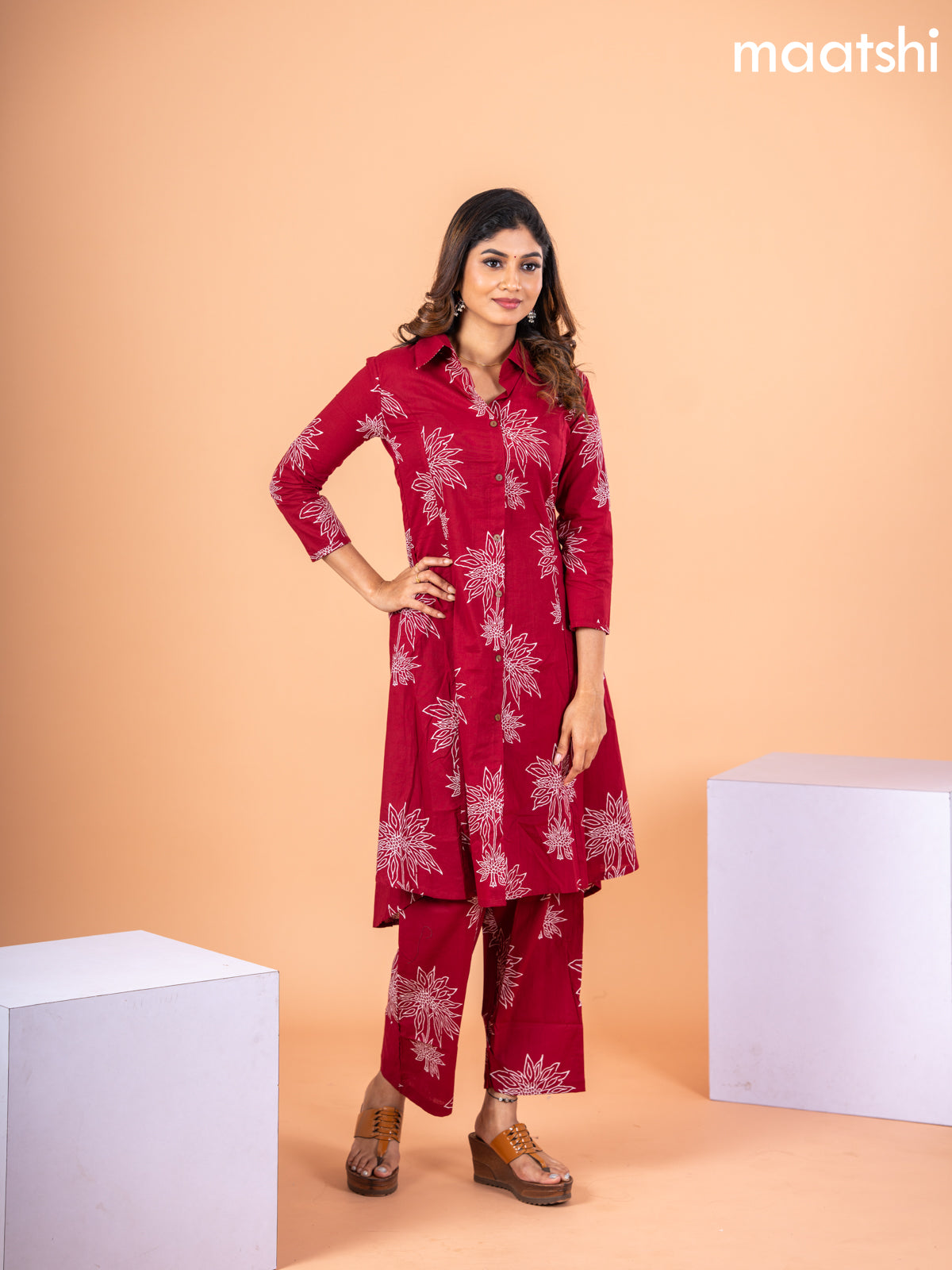Cotton co-ord set maroon with floral prints & collar neck pattern and straight cut pant