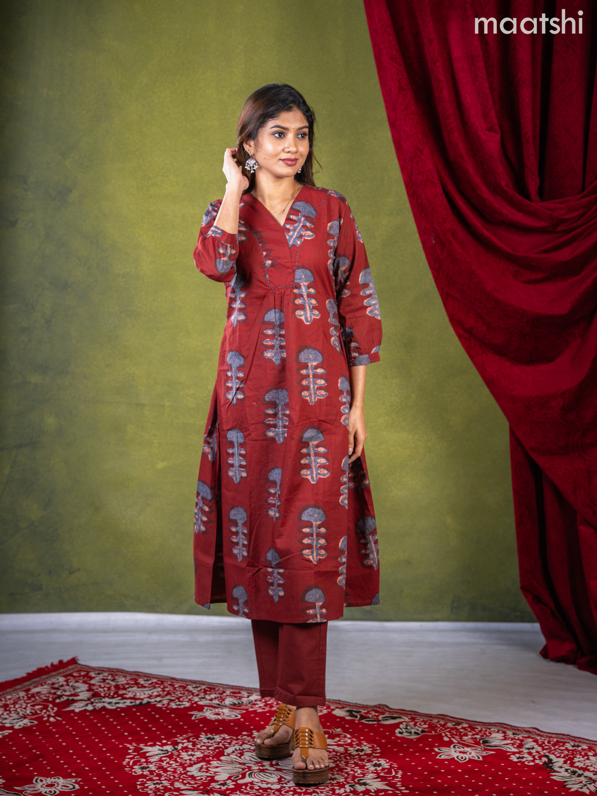 Anarkali cotton kurti set maroon and grey shade with dabu butta prints & embroidery work v neck pattern and straight cut pant