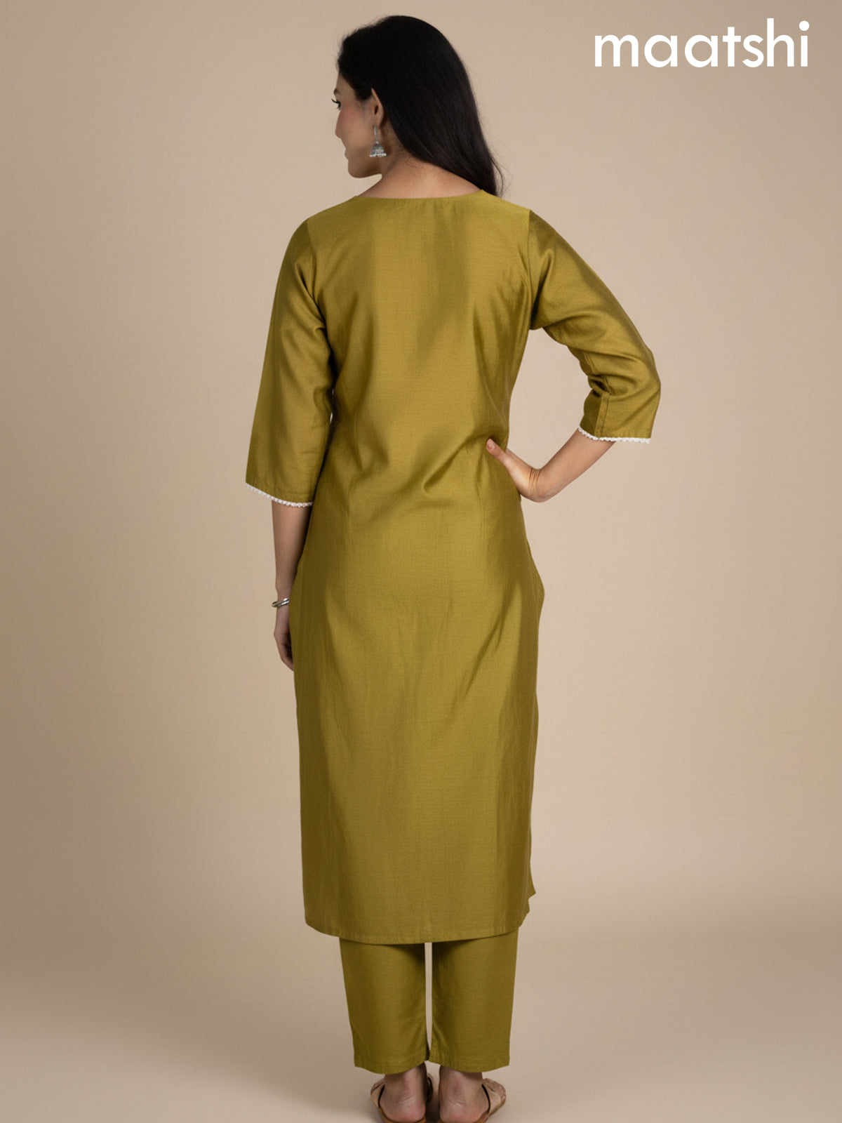 Mehendi Green Dola Silk Gotta Patti Work Straight Suit
