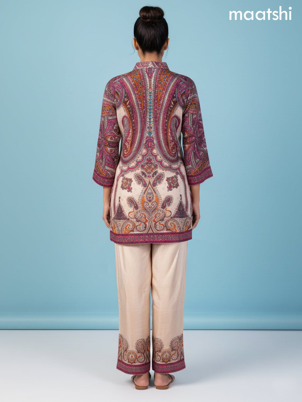 Peach Shade and Multi Colour Muslin Printed Co-Ord Set