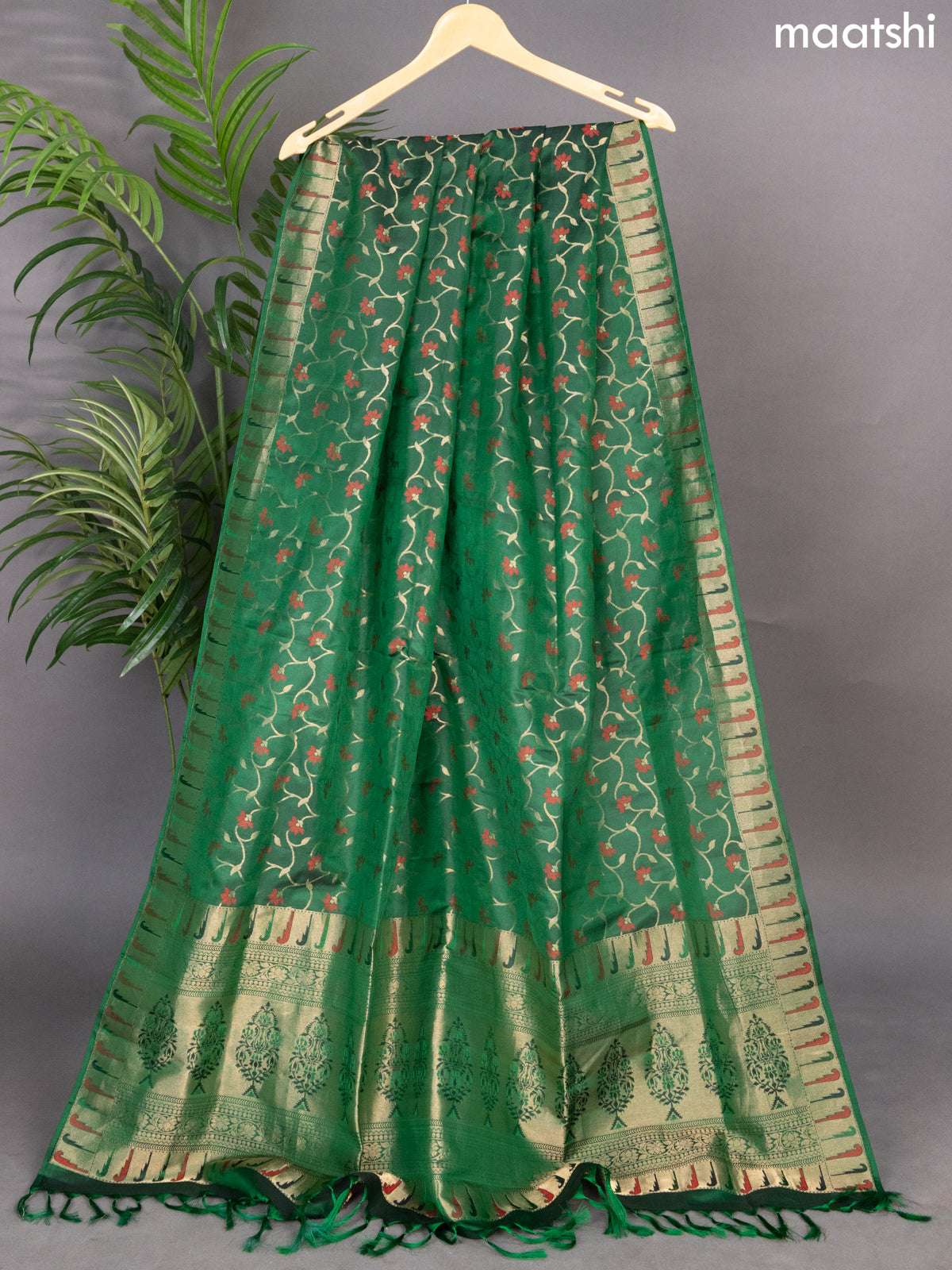 Green Pure Silk Dupatta With Paithani Style