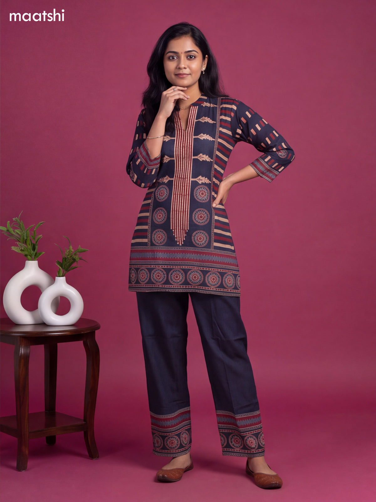 Navy Blue and Maroon Muslin Printed & Embroidery Work Neck Pattern Short Co-Ord Set