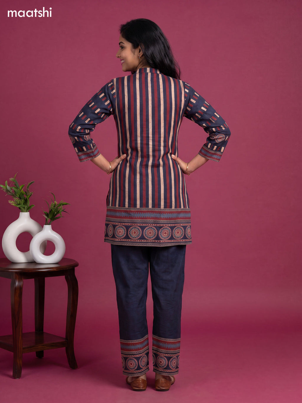 Navy Blue and Maroon Muslin Printed & Embroidery Work Neck Pattern Short Co-Ord Set