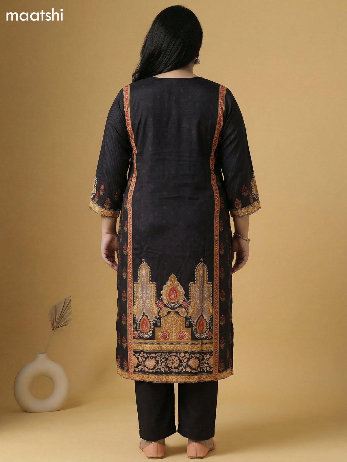 Black Muslin Foral Printed Straight Suit