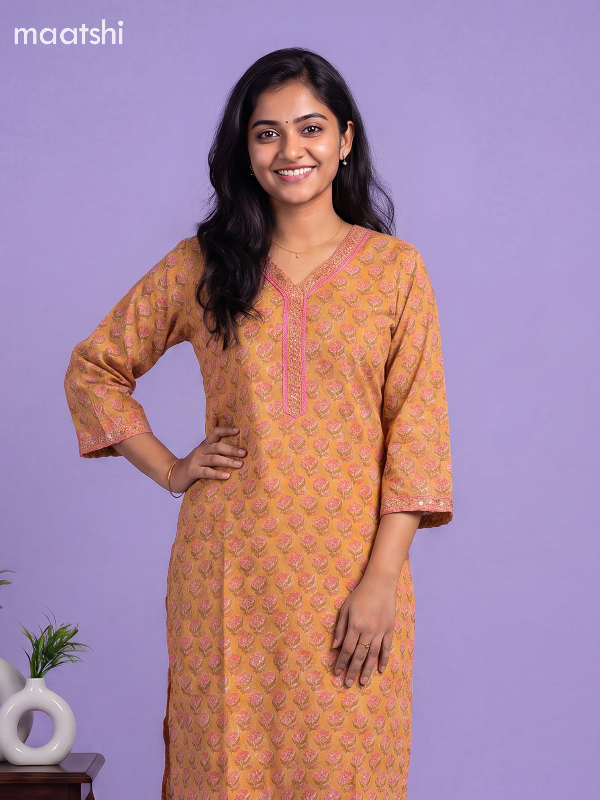 Sandal Kota Floral Printed Straight Suit