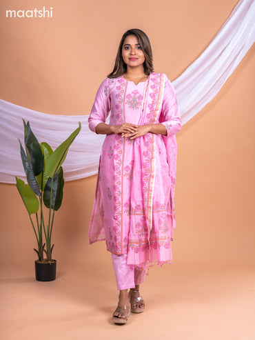 Chanderi salwar suit peach pink with floral prints & simple neck pattern and straight cut pant & printed dupatta