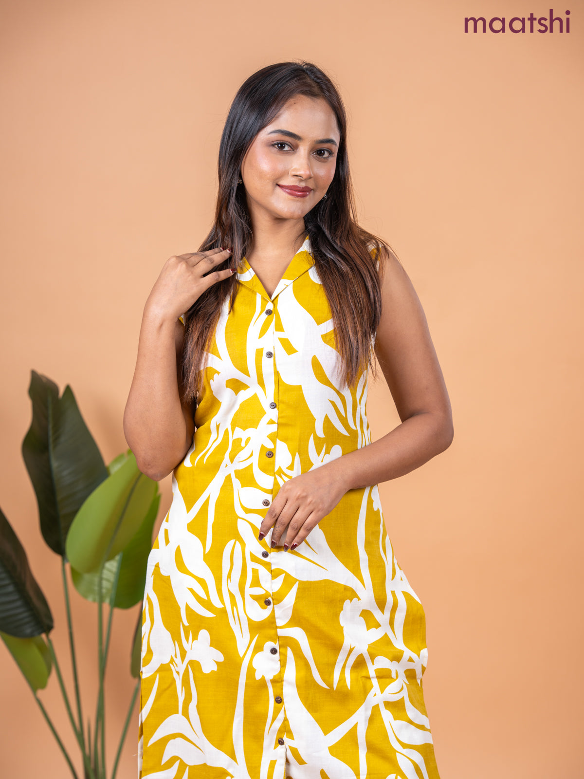 Cotton co-ord set mustard yellow and cream with allover prints & collar neck pattern and straight cut pant & sleeve attached