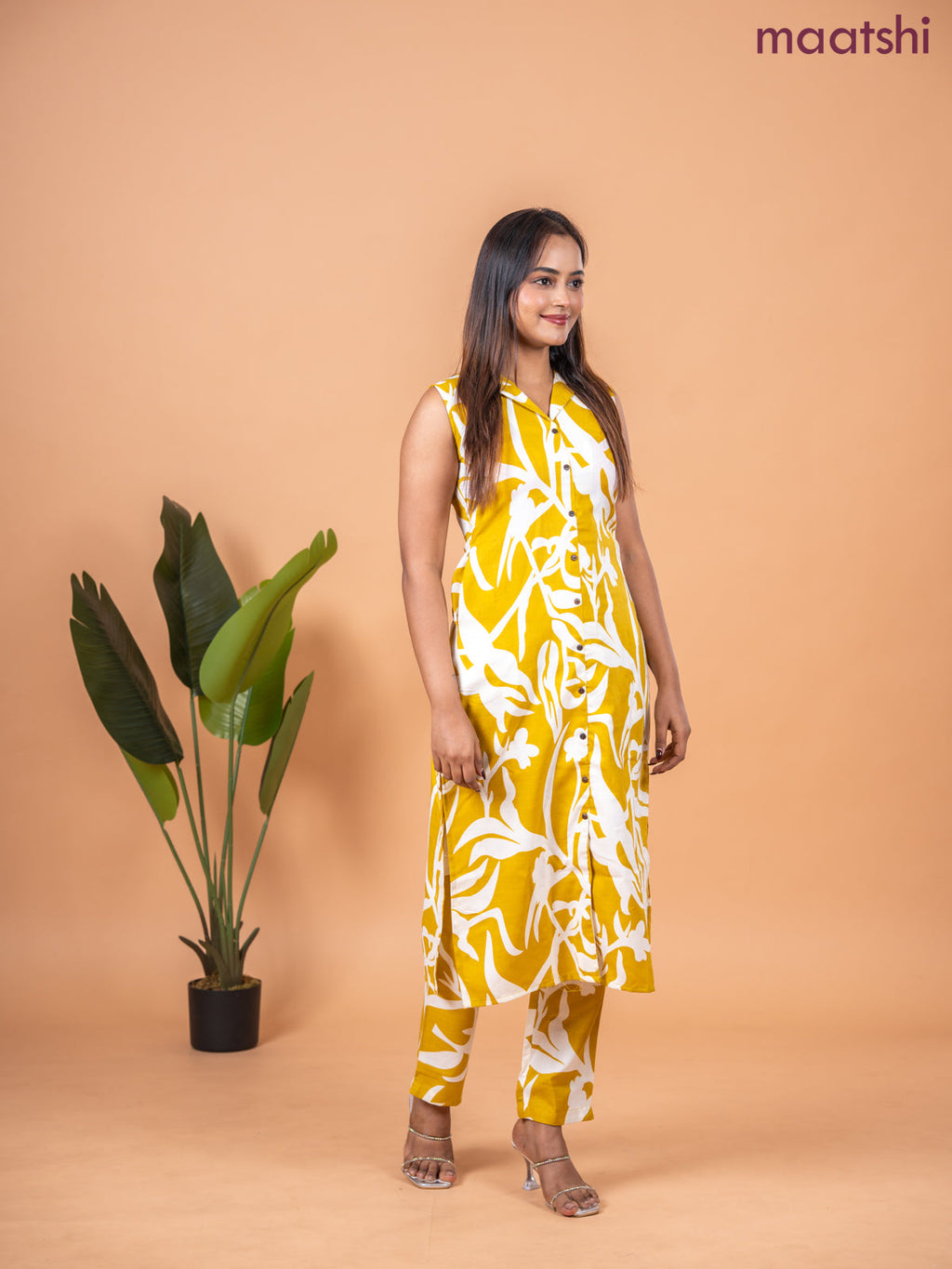 Cotton co-ord set mustard yellow and cream with allover prints & collar neck pattern and straight cut pant & sleeve attached