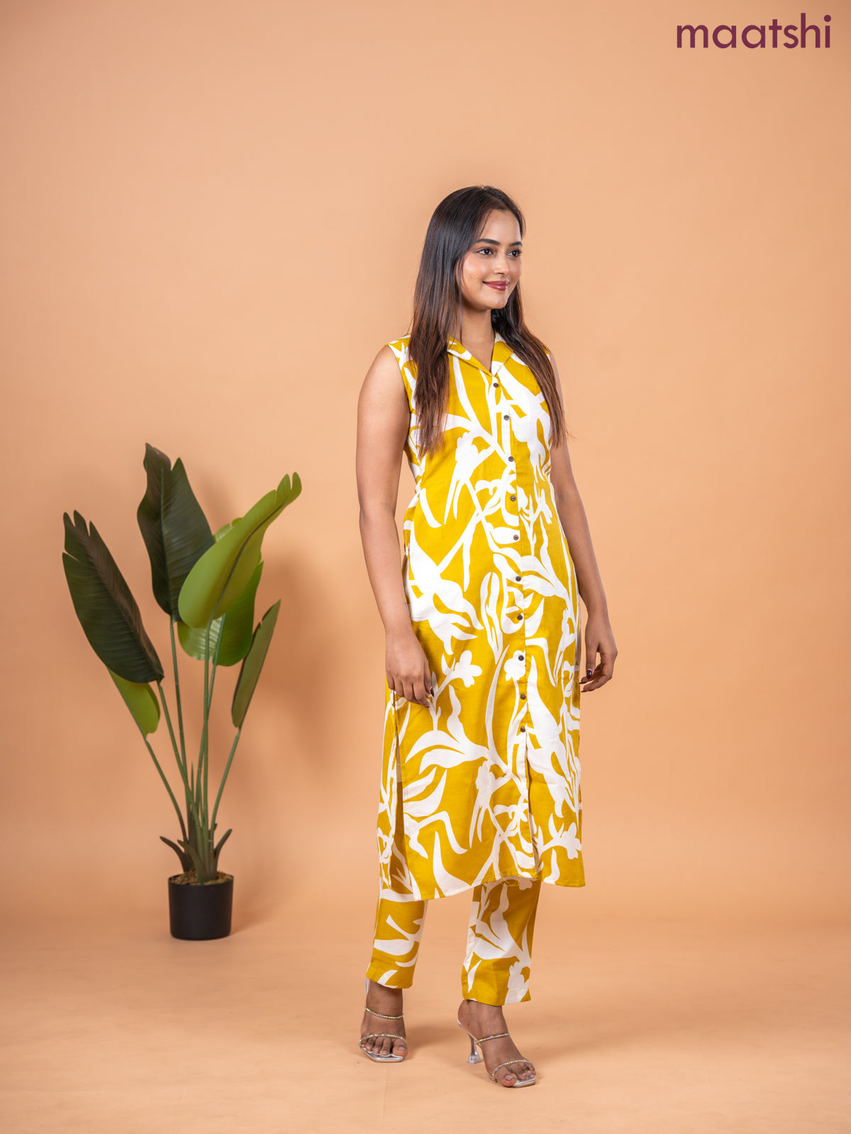 Cotton co-ord set mustard yellow and cream with allover prints & collar neck pattern and straight cut pant & sleeve attached