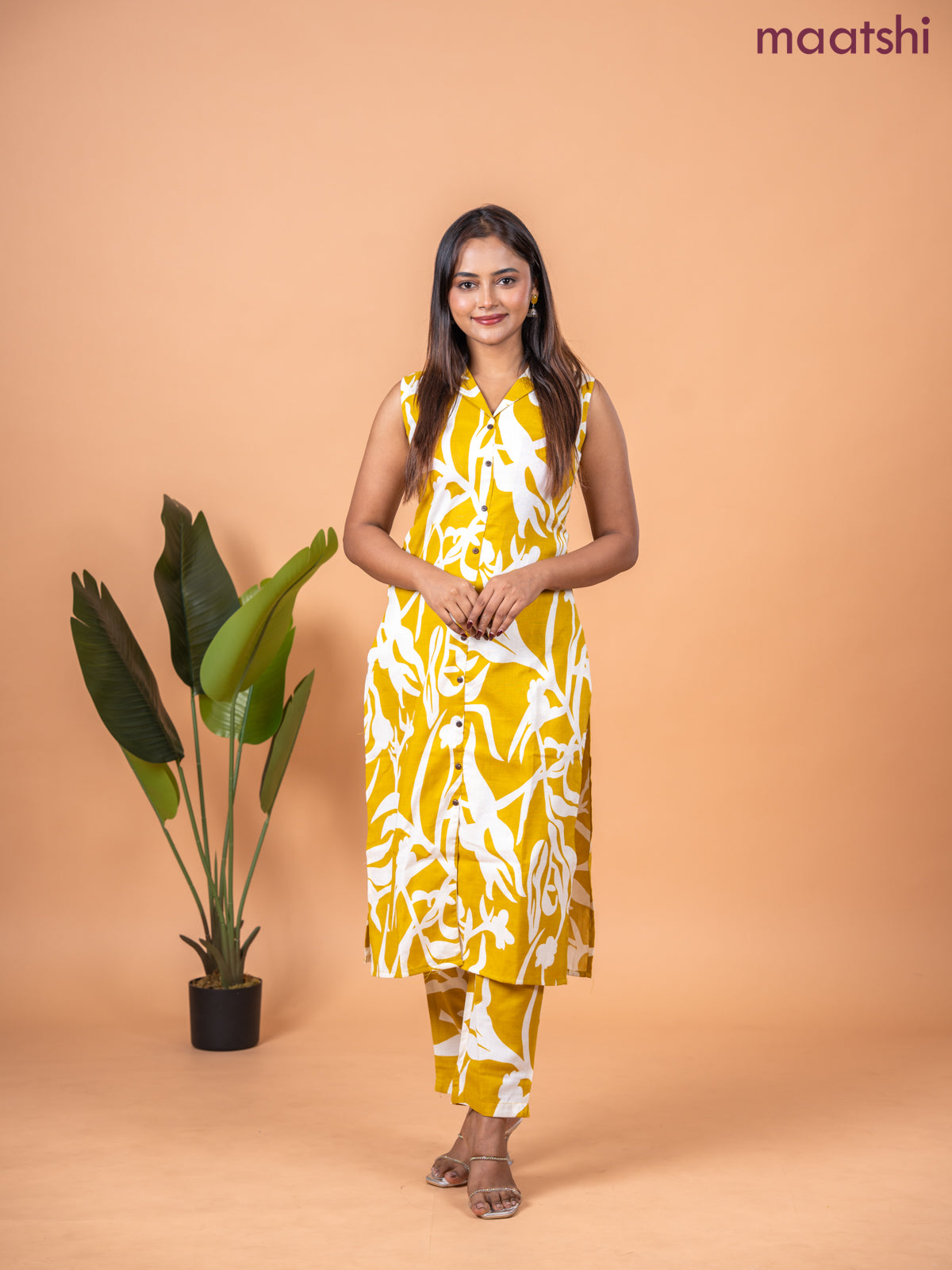 Cotton co-ord set mustard yellow and cream with allover prints & collar neck pattern and straight cut pant & sleeve attached