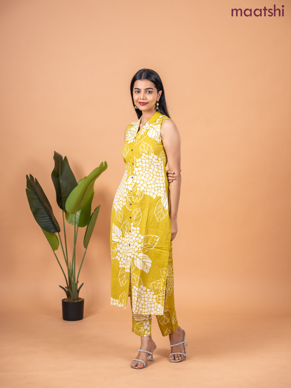 Cotton co-ord set lime green and beige with allover prints & collar neck pattern and straight cut pant & sleeve attached