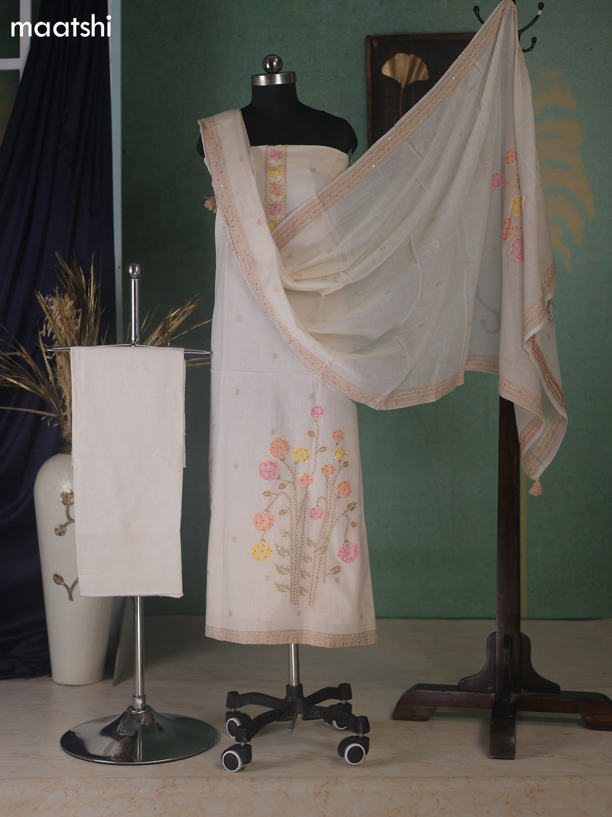 Off White Cotton Dress Material With Floral Embroidery Work Neck Pattern
