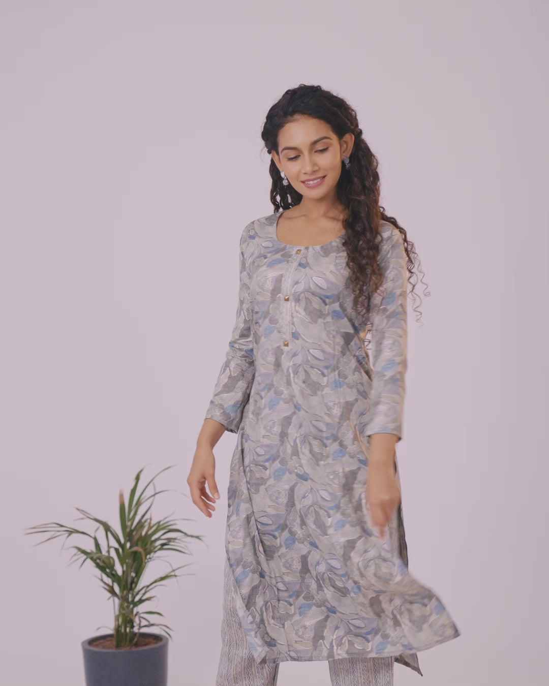 Rayon kurti set grey with allover prints & simple neck pattern and straight cut pant