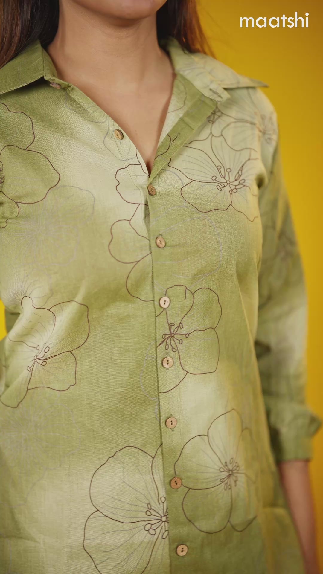 Cotton co-ord set sap green with allover floral prints & collar neck pattern and straight cut pant