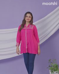 Cotton short kurti pink with plain body & embroidery work collar neck pattern and without pant