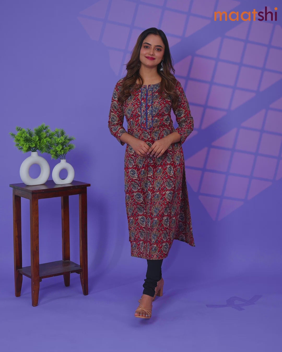 Cotton kurti maroon and blue with allover kalamkari prints & simple neck pattern and without pant