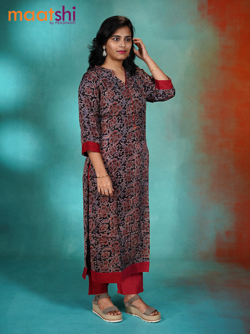 Modal readymade kurti black with floral prints & simple neck pattern without pant
