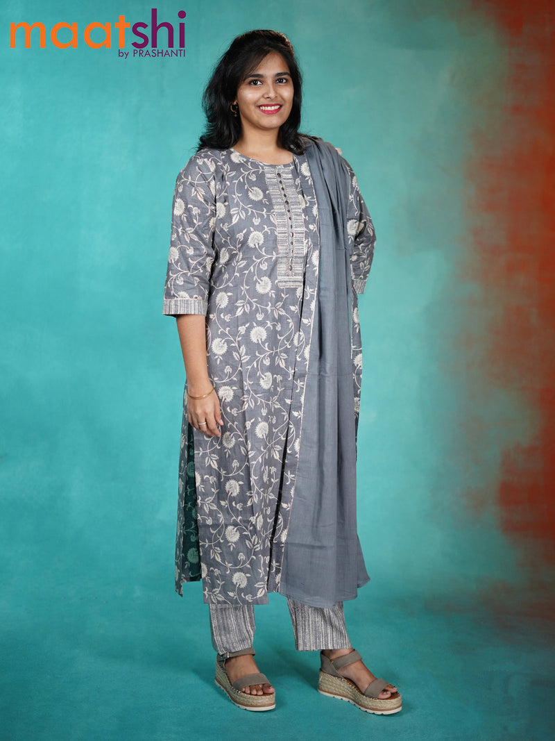Cotton readymade kurti grey with allover floral prints & gotapatti lace work neck pattern and straight cut pant & dupatta