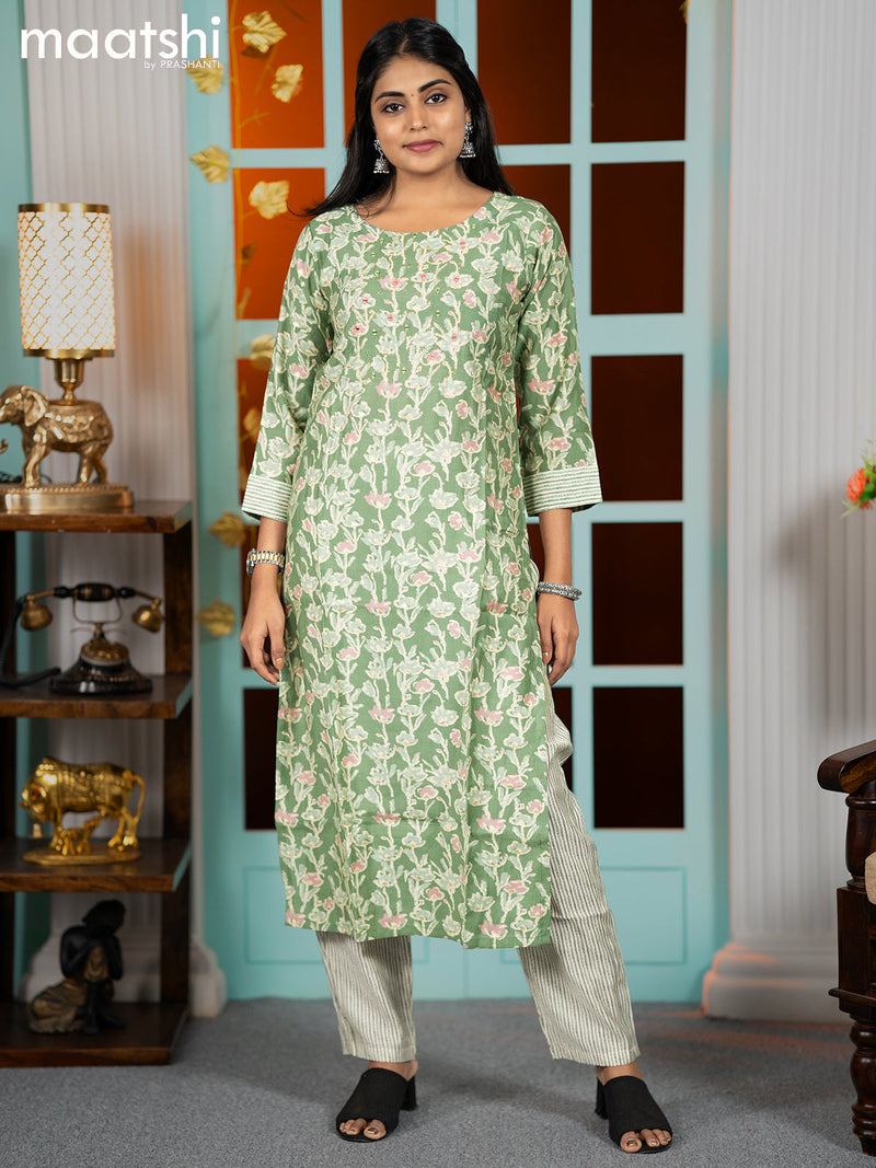 Hariyaali Rang Fancy Batik Print Silk Stylish Flair Kurti Catalog Supplier