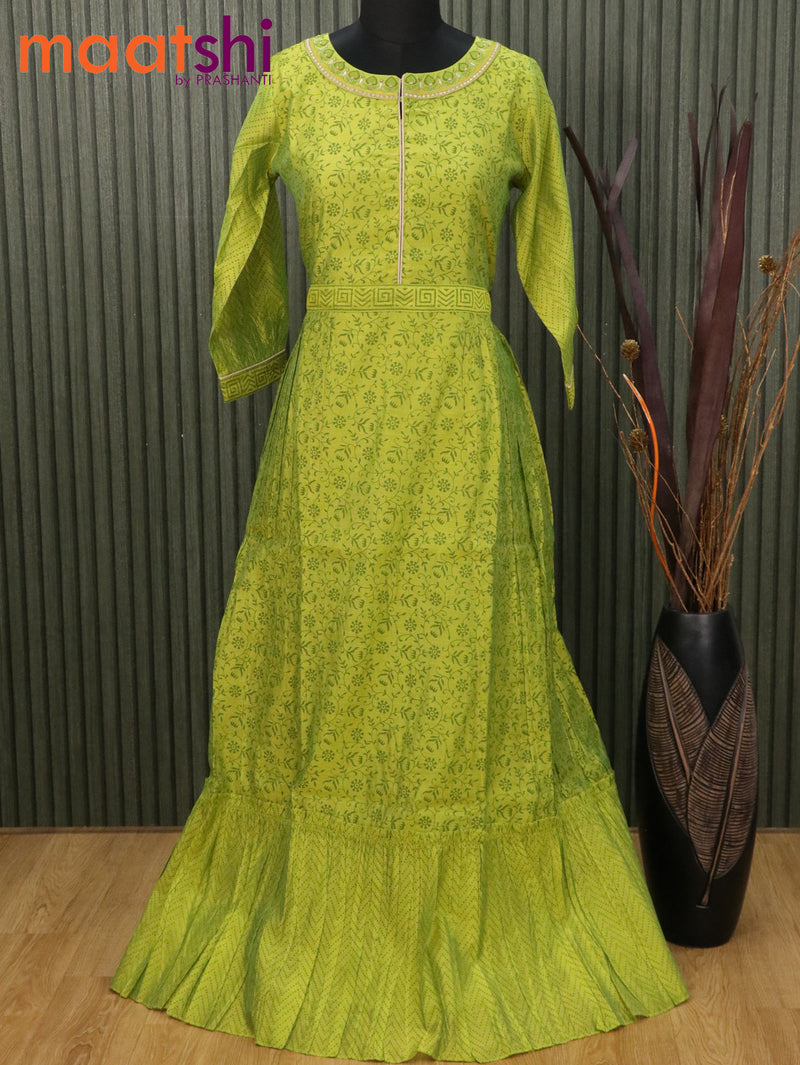 Chanderi readymade floor length kurti light green with allover prints & embroidery work neck pattern without pant