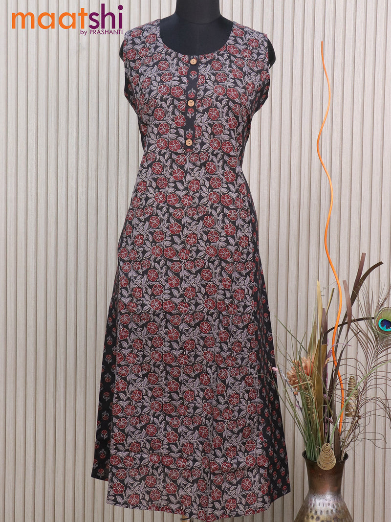 Cotton readymade kurti black with allover floral prints & simple patch work neck pattern without pant - sleeve attached