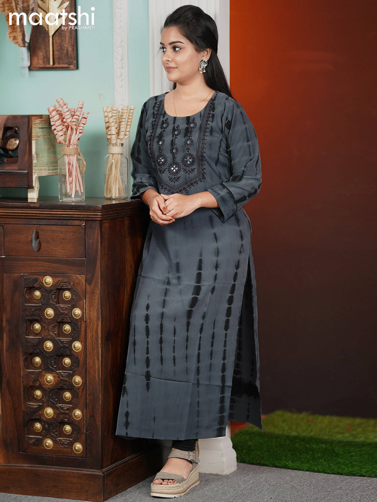 Chiffon kurti grey with tie & dye prints embroidery mirror work neck pattern without pant