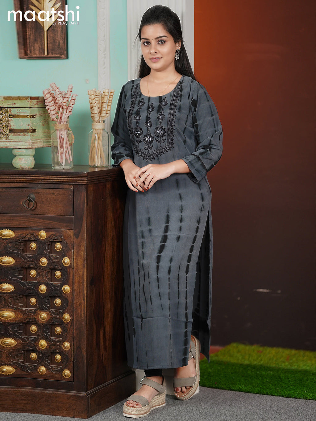 Chiffon kurti grey with tie & dye prints embroidery mirror work neck pattern without pant